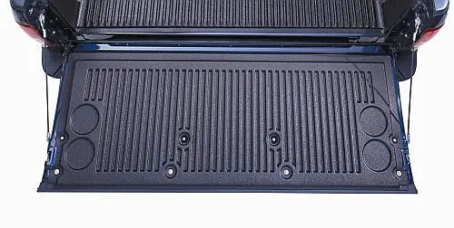 Trailfx Tg19X Tailgate Lip Protector – Black High-Density Polyethylene 1