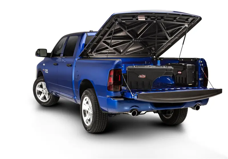Undercover Sc100D Hard Folding Truck Bed Cover – Fits 2007–2019 Gm 1500–3500 Series 1